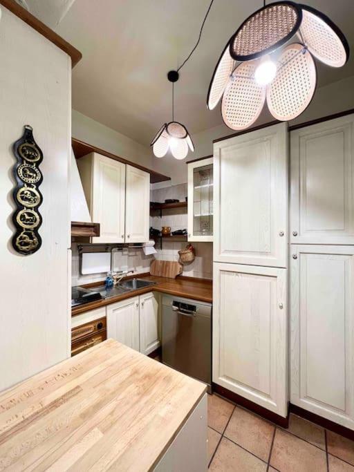 City Center 2 Bedroom Apt Бергамо Екстериор снимка